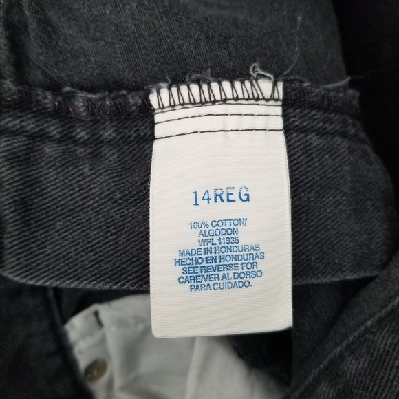 Vintage Black Distressed Fray Hemmed High Rise Shorts - Picture 4 of 6